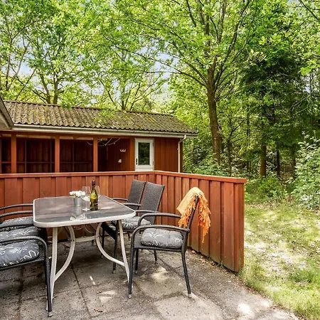 Ferienhaus Pet Friendly In With Kitchen *